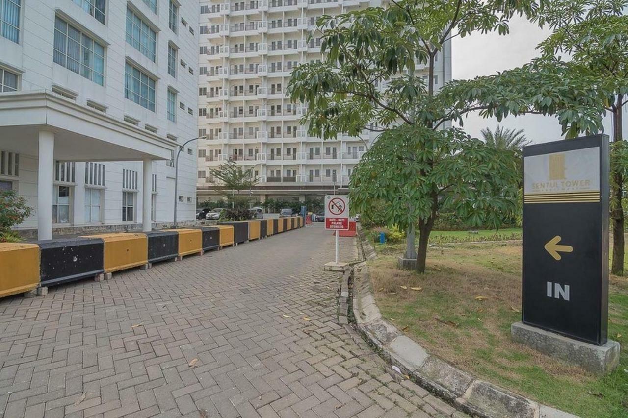 RedDoorz Apartment @ Sentul Tower Bogor Exterior foto